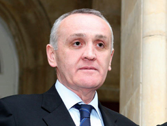 Президент Александр Анкваб поздравил народ Абхазии с Новым Годом.