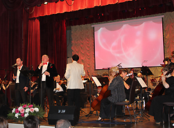 В  Очамчырском  дворце культуры прошел концерт  «Сгуацапха, сыхаара»