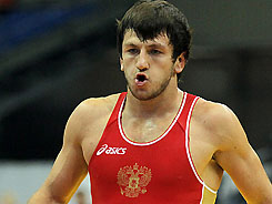 Денис Царгуш включен в состав сборной России по вольной борьбе на Олимпийские игры в Лондоне 