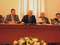 Состоялось заседание комиссии по обеспечению законности при решении имущественных прав граждан РФ в Республике Абхазия