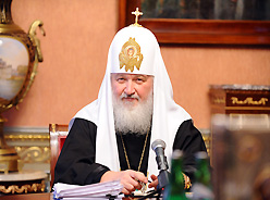 Патриарх московский и всея Руси Кирилл поздравил А.З. Анкваба с избранием на пост президента Республики Абхазия.