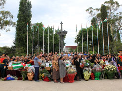 В Парке славы прошла церемония прощания и перезахоронения опознанных бойцов, считавшихся пропавшими без вести во время Отечественной войны народа Абхазии 