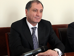 Премьер-министр Сергей Шамба выразил соболезнования председателю правительства Узбекистана Шавкату Мирзиееву в связи с землетрясением, произошедшим 20 июля