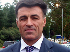 Министр внутренних дел Абхазии Леонид Дзапшба считает «в некоторой степени обоснованными» обвинения генпрокуратуры РА в адрес МВД   