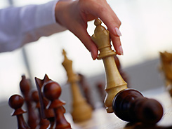 В минувшие выходные в  Сухумской школе им. Анатолия Карпова состоялся открытый шахматный турнир «Эра-2010».