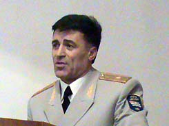 Леонид Дзапшба призвал личный состав МВД к улучшению работы и более ответственному отношению к ней 