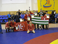 Команда самбистов из Абхазии «Алмаз» заняла второе место в шестых финальных соревнованиях «Юный самбист 2010» в Москве