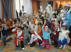 Новогодний  праздник в московской абхазской школе