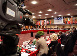 Представители НПО Абхазии участвуют в  конференции по правам человека, организованной Варшавским Бюро ОБСЕ по демократическим институтам и правам человека 