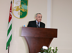 Президент Абхазии Александр Анкваб не сомневается в том, что депутаты парламента пятого созыва будут достойно служить своему народу
