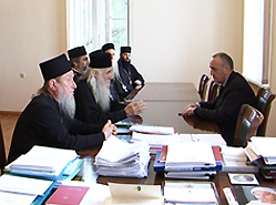  Президент Александр Анкваб встретился с  и.о. Управляющего Абхазской Православной церкви иереем Виссарионом 