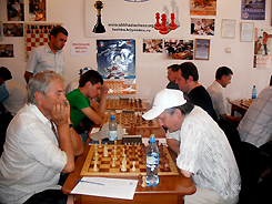 После четырех туров в шахматном турнире «Сухум Опен» лидирует международный мастер Игорь Дмитриев из Саратова